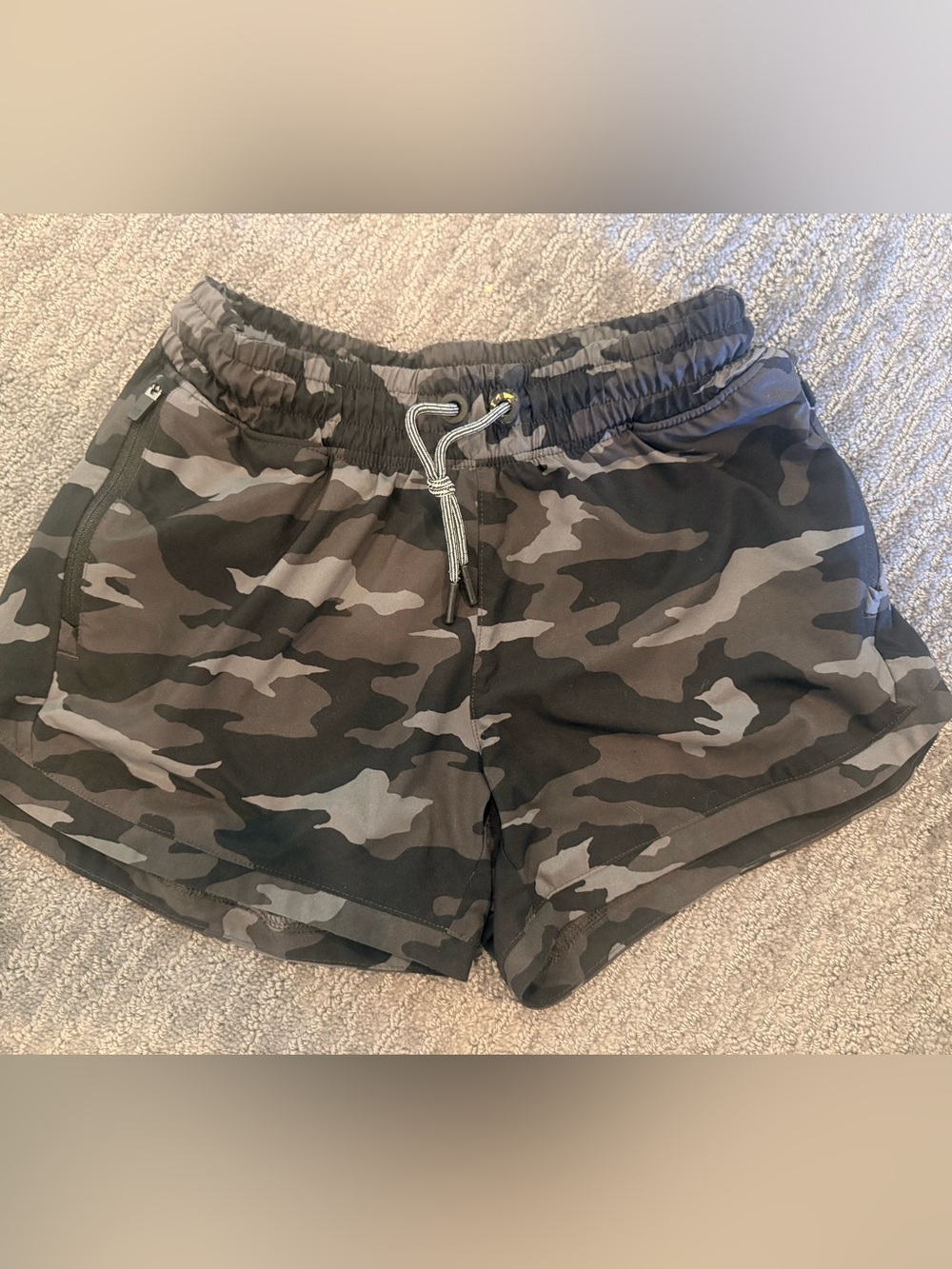 Athleta Girls Camo Athletic Shorts - Black & Gray